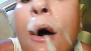 მშვენიერი მოზარდი შხ ...